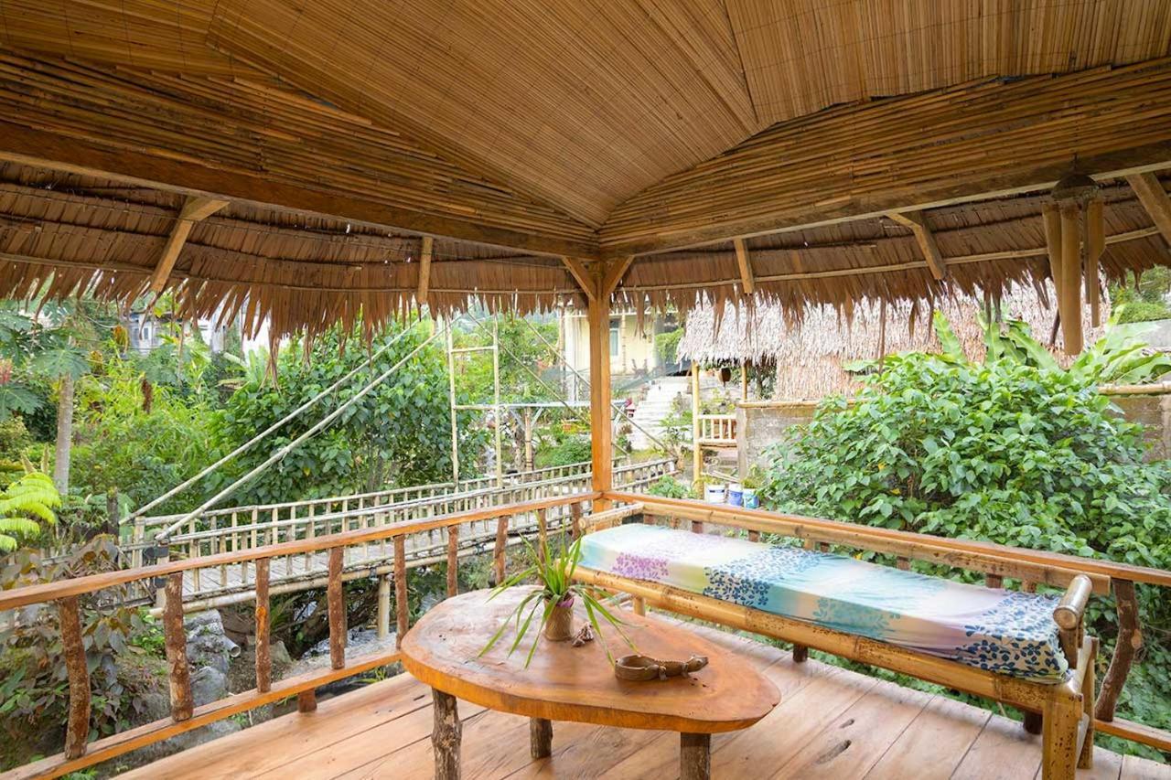 Onong'S Homestay & Cafe Tomohon Екстер'єр фото